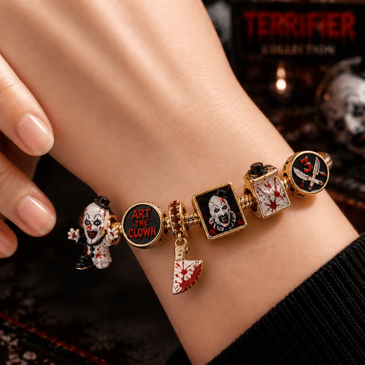 TEF Gold Charm Bracelet Set BMD